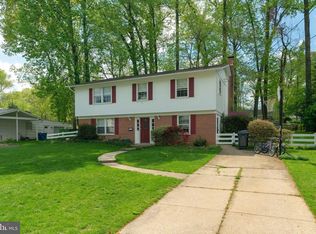 8203 Blairton Rd, Springfield, VA 22152