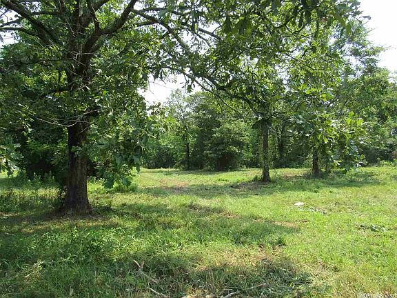 4th image of 20 Olin West Ln