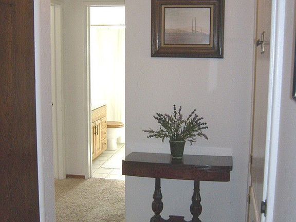 5th image of 1039 N Prospero Dr