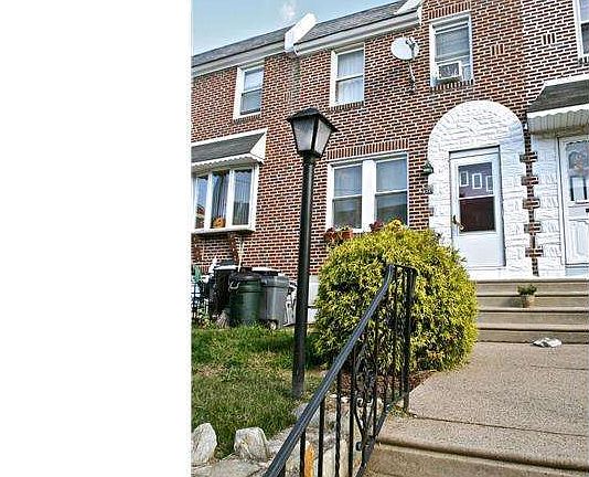 3rd image of 4321 Vista St