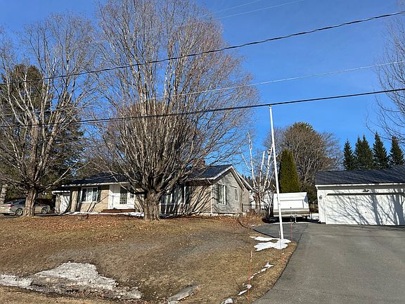2nd image of 57 Hardy St