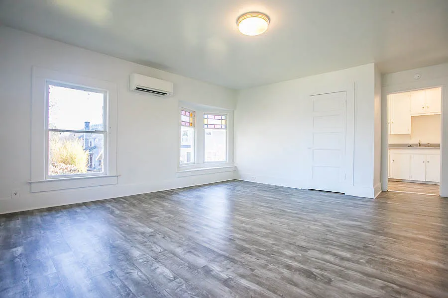 1 bed, $1,600 — Photo 3