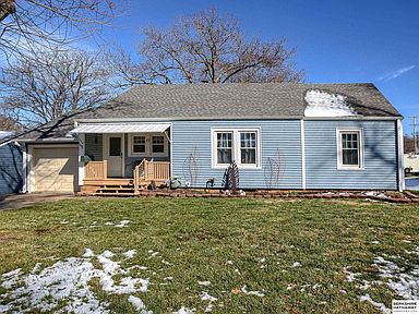 1106 N 8th St Beatrice NE 68310 MLS 22405421 Zillow