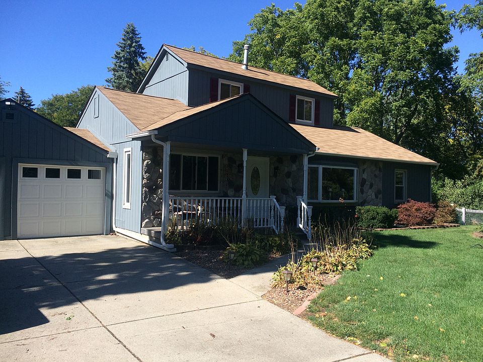 1st image of 11835 Francis Ave
