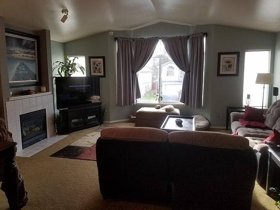 Family room a