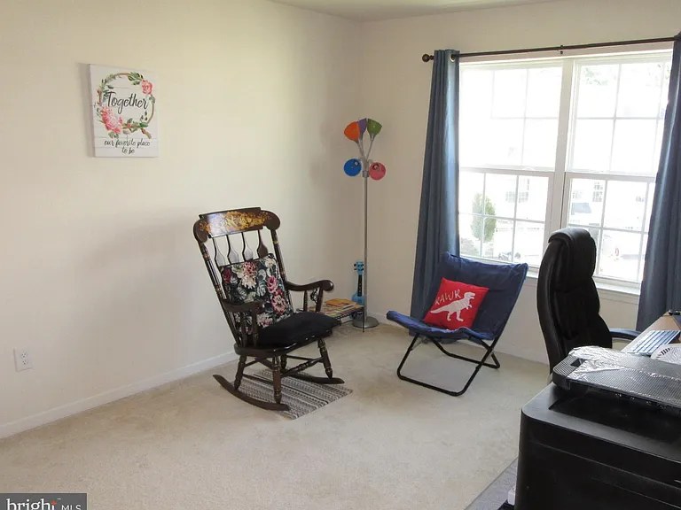 544 Liam Pl — Photo 15