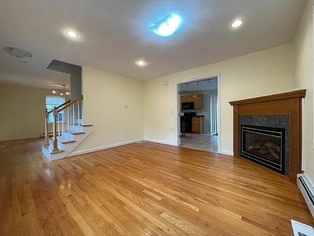 72 Cedar Rd N — Photo 4
