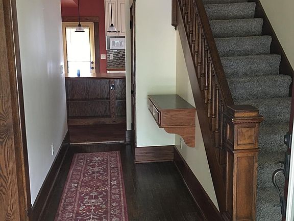 2nd image of 302 Washington St