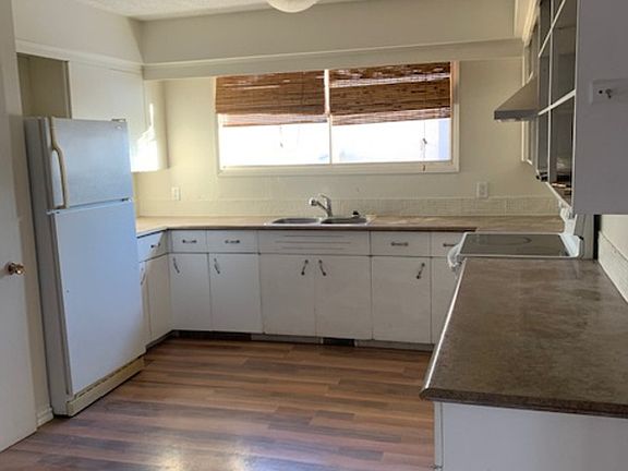 2nd image of 112A Avenue 9350 Unit 9350