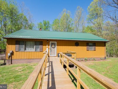 405 Hope Acres Dr, Berkeley Springs, WV, 25411