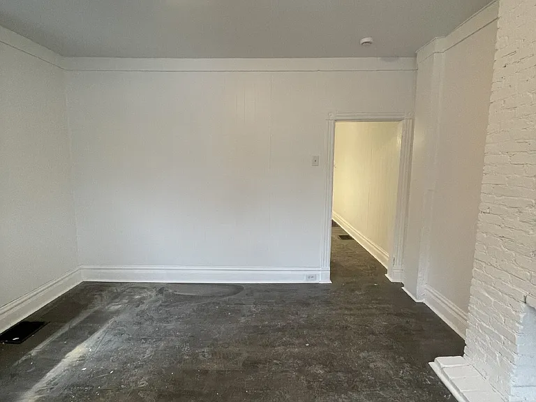 126-136 S Spring Ave #128 — Photo 7