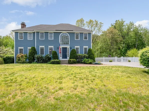 4 Myles Ln, Shirley, MA 01464