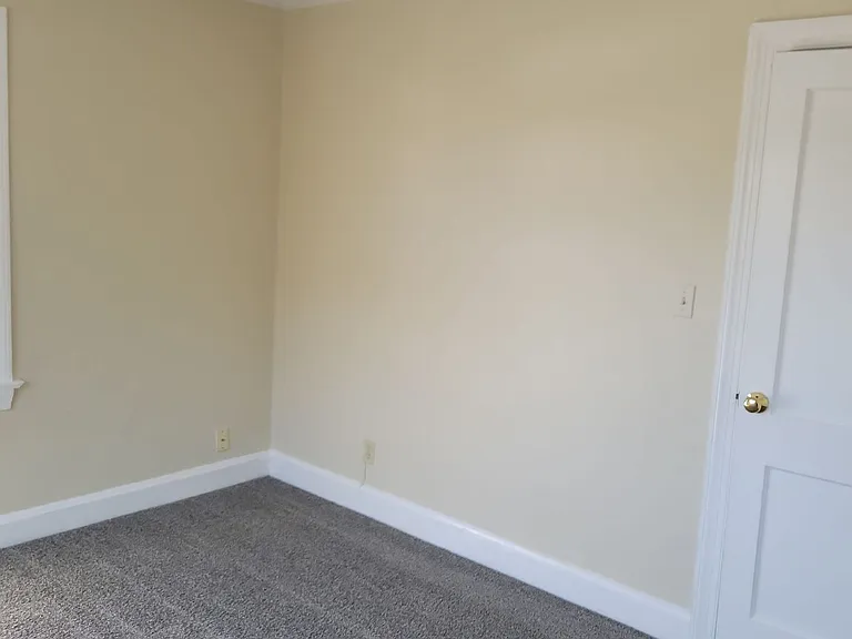 Inlet Pointe Apartments — Photo 9