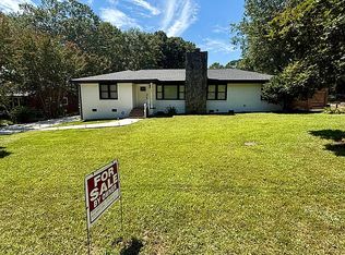 102 Terrace Cir, Simpsonville, SC 29681