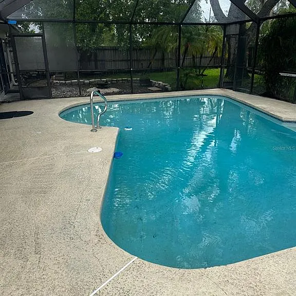 4608 Netherwood Dr — Photo 17