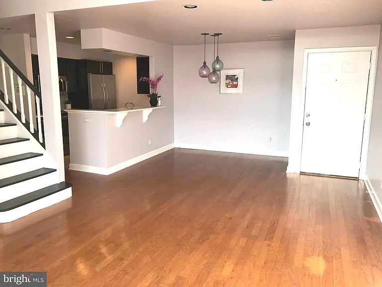 5918 Barbados Pl #202 — Photo 13