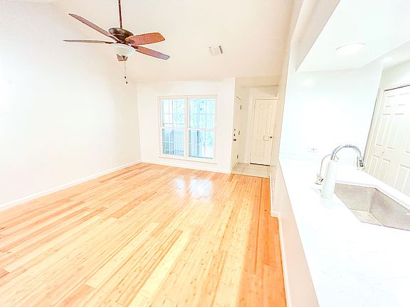 4th image of 13130 Blanco Rd APT 904