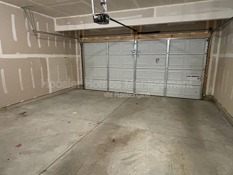 7255 Shroyer Way — Photo 6