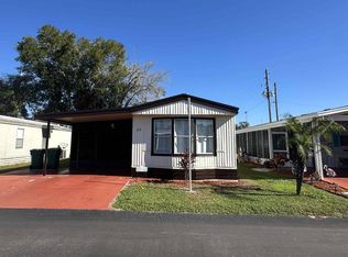 28 Melody Cir, Eustis, FL 32726