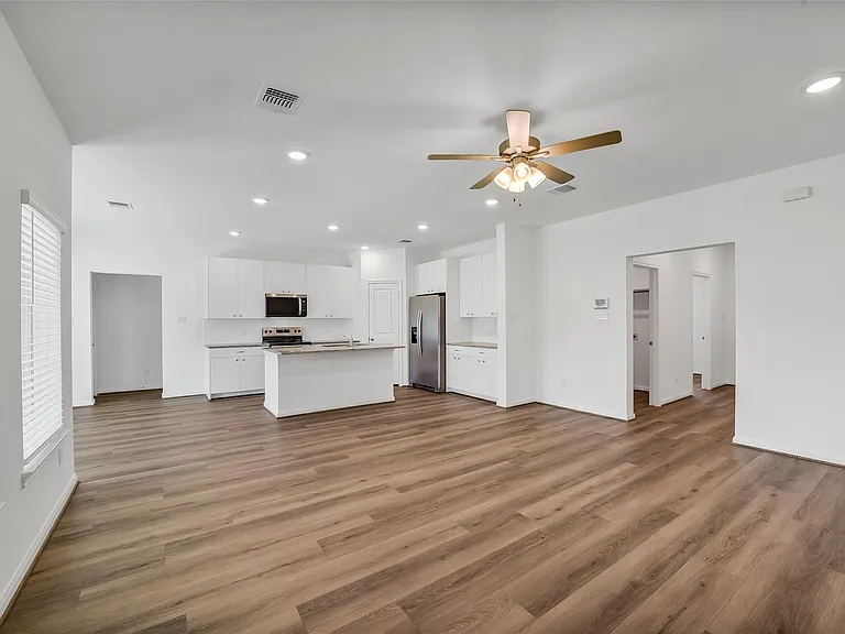 13614 Pine Dr — Photo 5