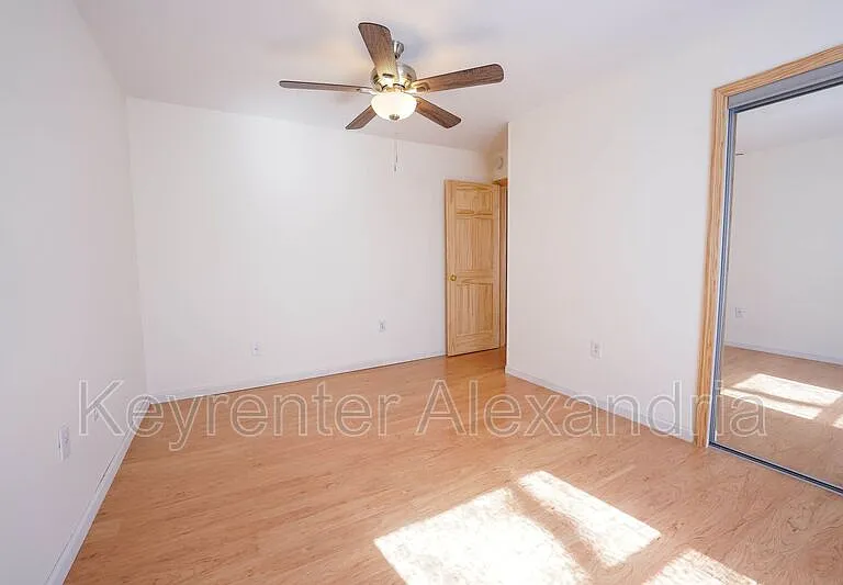 7123 Red Horse Tavern Ln — Photo 22