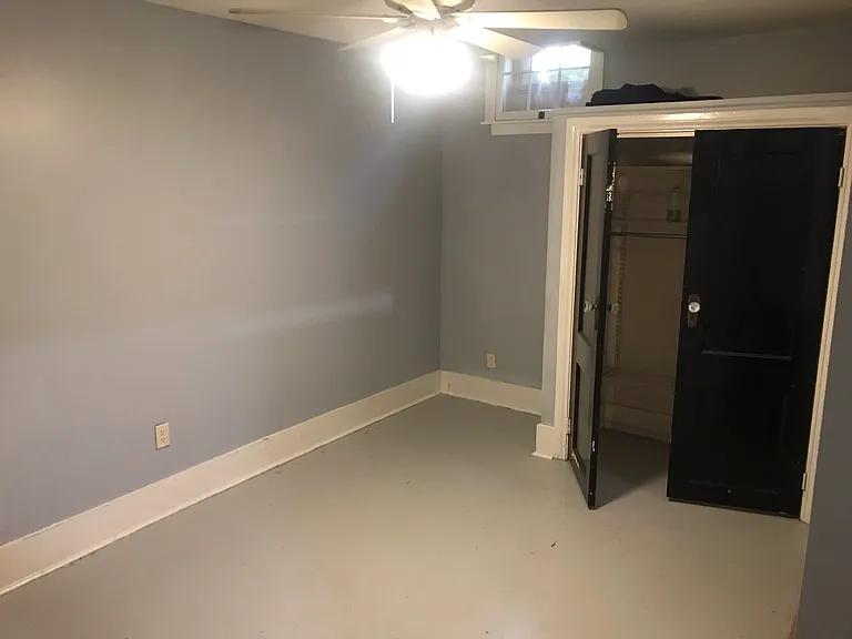 107 W Market St #2 — Photo 2