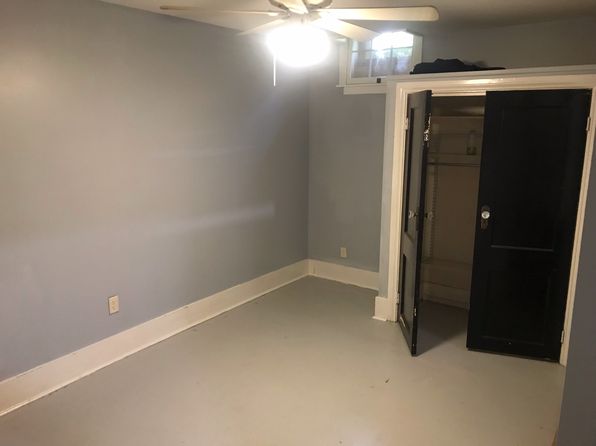 107 W Market St #2