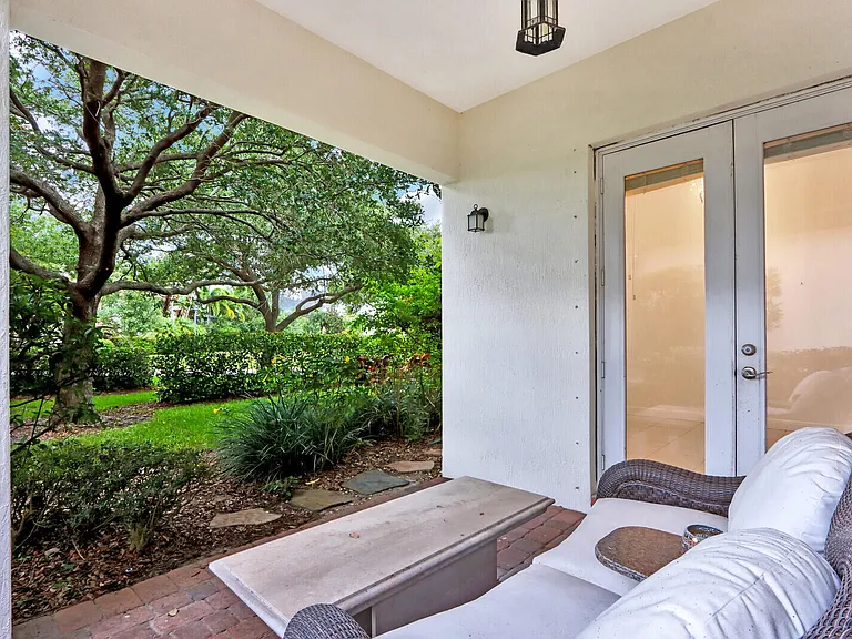 1904 Flower Dr — Photo 44