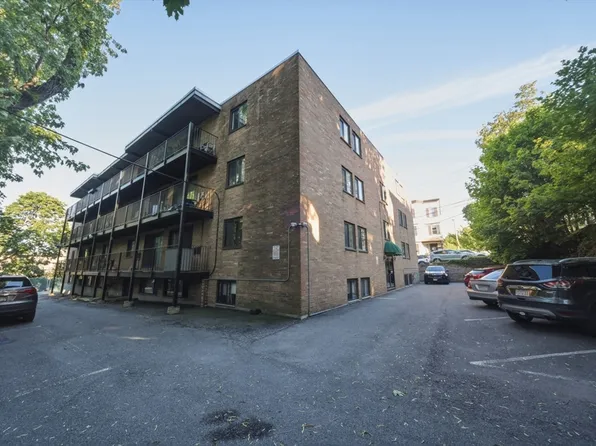 10 Coffey St APT 25, Dorchester, MA 02122