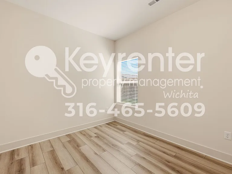 12826 W Red Rock St — Photo 15