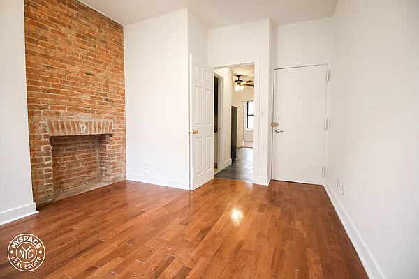 Rented by MySpaceNYC | media 13