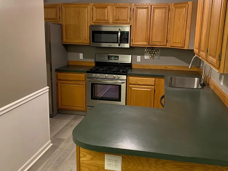 119 Arcadia Ave — Photo 3