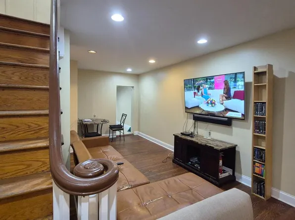 4612 Worth St, Philadelphia, PA 19124