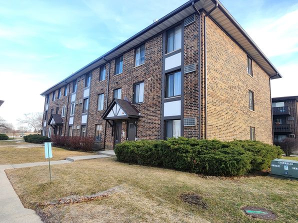 1002 Centurion Ln APT 2, Vernon Hills, IL 60061