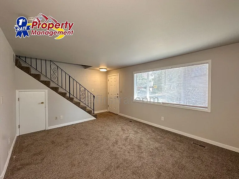 1105 S Leadville Ave — Photo 6