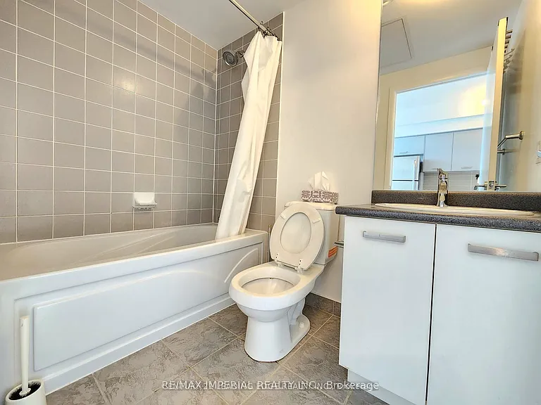 832 Bay St #4802 — Photo 11