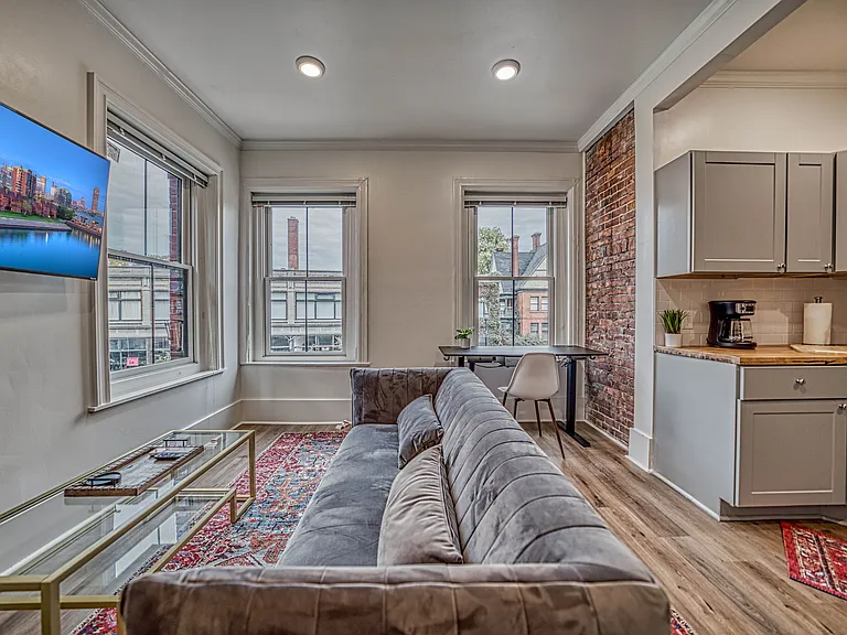 46 Allen St #3 — Photo 14