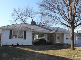 1000 W Stratford Dr, Peoria, IL