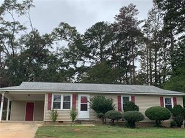 520 Ravenel Cir