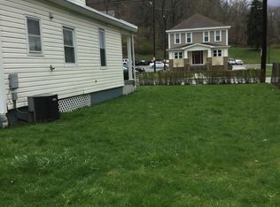 104 Edgington Ln, Wheeling, WV 26003