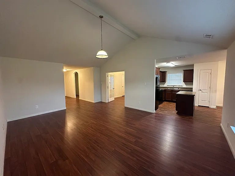 1818 Clegg St — Photo 10
