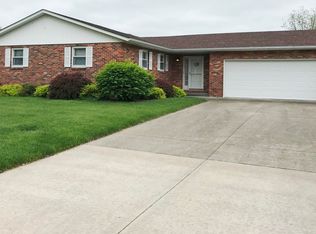 1948 Eastbrook Cir, Moberly, MO 65270