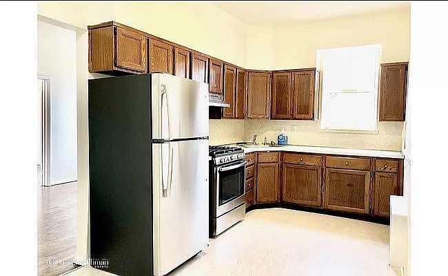 1st image of 1573 73rd St #2