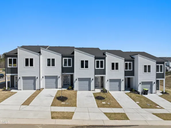 2112 Titanium Rock Rd, Durham, NC 27704