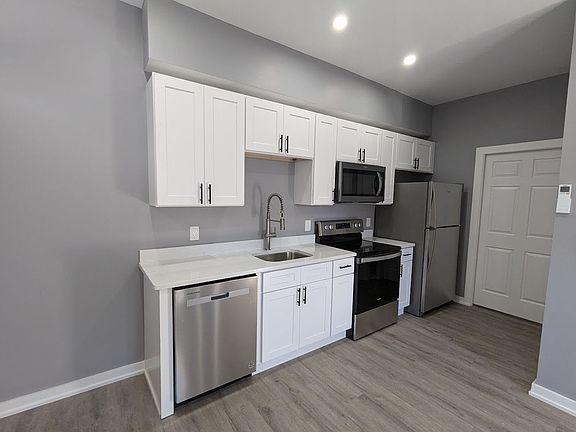 3rd image of 64 Howard St #103