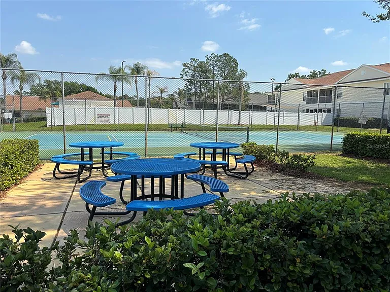 8838 Coral Palms Ct #B — Photo 28