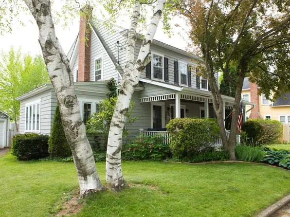 33 East Street, Essex Junction, VT 05452