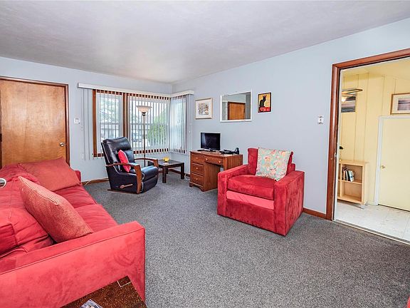 4th image of 1177 Fairlight Ct