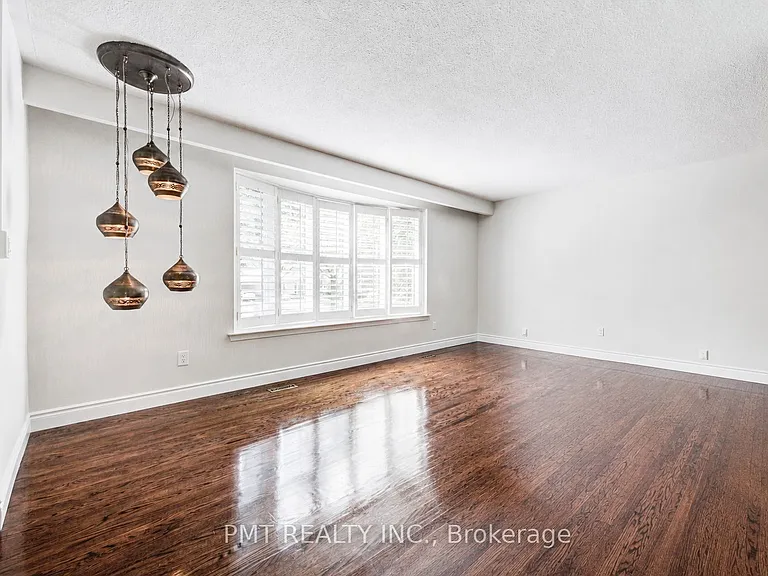 491 Maple Ave — Photo 6