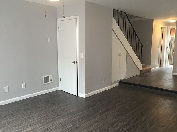 4th image of 4511 Cherokee Ave APT 1